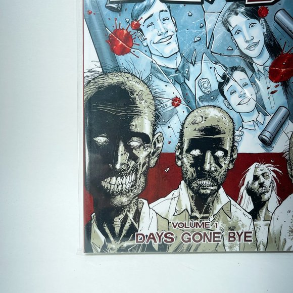 The Walking Dead Volume 1 Days Gone Bye -Robert Kirkman- Graphic Novel - Picture 5 of 6